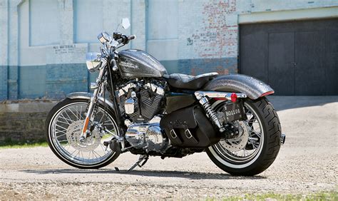 How exactly you make your bike a true chopper, you can look in our refurbishment gallery. Harley-Davidson 2014 Seventy-Two Brings back the '70s ...