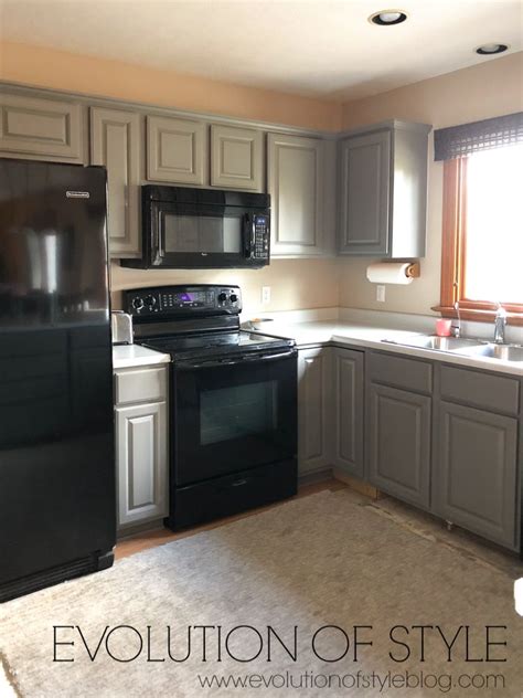 When i first started out as a cabinet painter, i used sherwin williams. Painted Kitchen Cabinets in Sherwin Williams' Dorian Gray ...