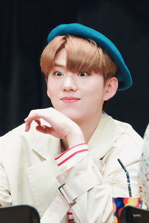 Monsta x (몬스타엑스) consists of 6 members: MONSTA X's Kihyun Looks Like He's Imitating Fansites And ...