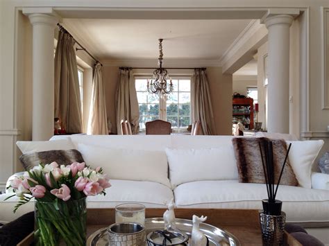 10 White Sofa In Living Room Decoomo