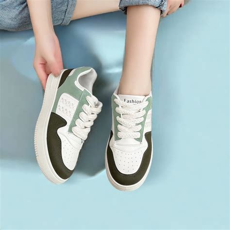 Giày Nam Nữ Thể Thao Sneaker Ngôi Sao Chất Liệu Da Mềm đế Cao Su 3cm