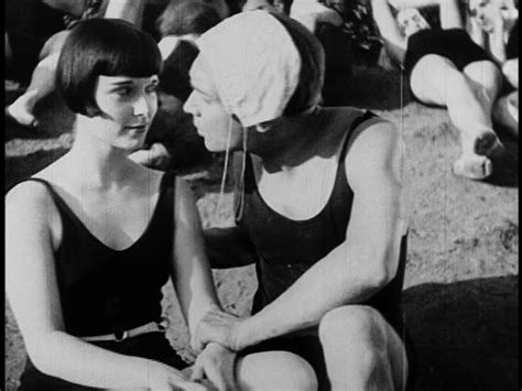 Ithankyou Louise Brooks Wins Prix De Beauté 1930