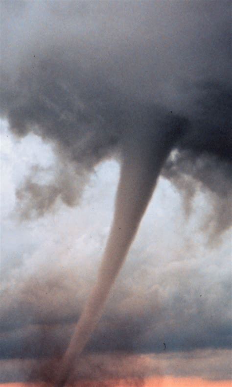 Free Download Tornado Hd Live Wallpapers Live Wallpapers Hd For Android