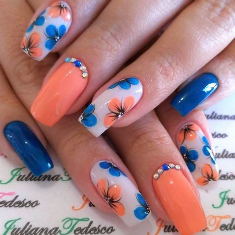 Jul 06, 2021 · mia rubie is a nail artist and the owner of sparkle san francisco, a nail studio based in san francisco, california. Nail Art - 50+ Beautiful Flower Nail Art Designs & Ideas ...