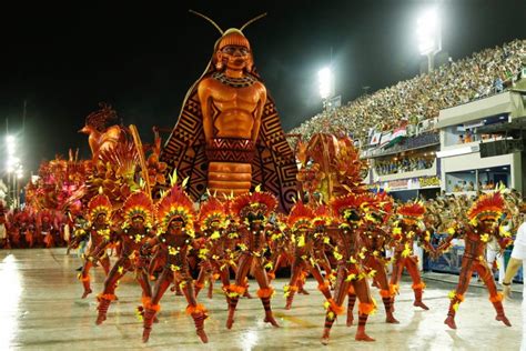 3 Reasons Why You Must Visit The Rio Carnival This February