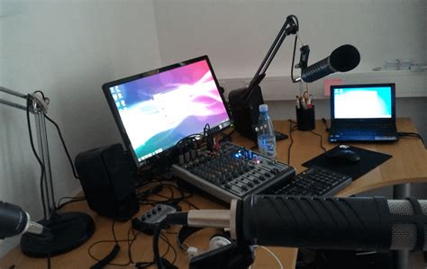 Build your perfect home studio with the esssential guide to home recording. Radio Broadcasting Courses