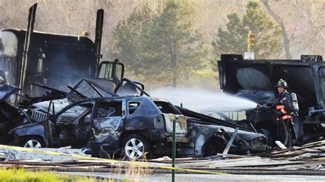Colorado Highway Crash At Least 4 People Killed In Fiery 28 Vehicle