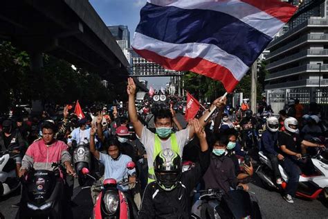 Thai Police Arrest Nine Democracy Activists Over Protest Uca News