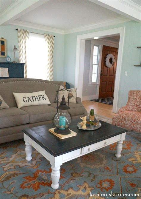 Hi there fellow restylers!here's our diy tutorial on how we transformed our coffee table, from drab to fab, with a simple yet effective 'antiqued mirror'. Coffee Table Redo & Antique Mirror Tray Vignette | Coffee ...