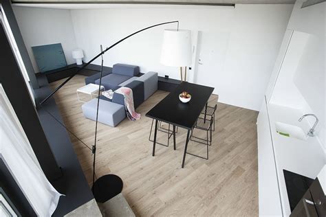 Minimalist Apartment in Vilnius by Inblum | Homedezen