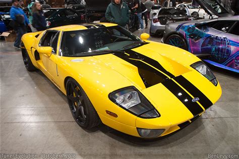 Yellow Ford Gt