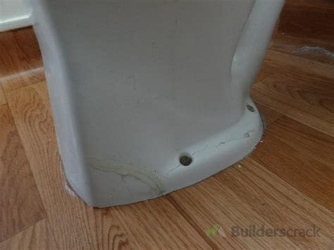 Plumbing Cracked Toilet (# 175706) | Builderscrack