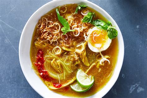 Divide the sliced potatoes, egg quarters, bean sprouts, chopped. Indonesian Chicken Soup With Noodles, Turmeric and Ginger (Soto Ayam) | Recipe | Nyt cooking ...