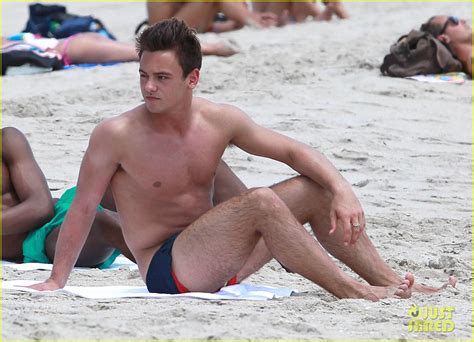 Tom Daley Shirtless Beach Boy Before Diving World Series Photo