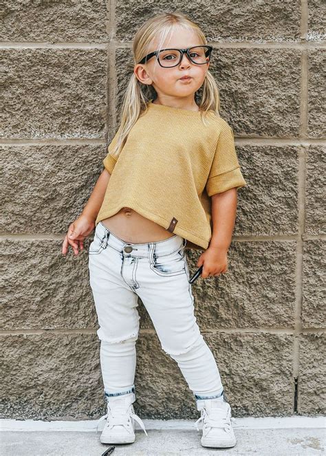 Trendy Kids Clothes In 2021 Trendy Kids Outfits Little Girl Fashion