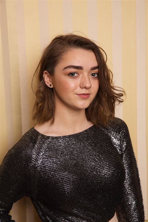 Sophie Turner And Maisie Williams Halloween Pics Page 2 Ign Boards