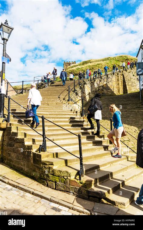 Whitbys 199 Steps Whitby Steps To Abbey Up Steep Hill Whitby Town