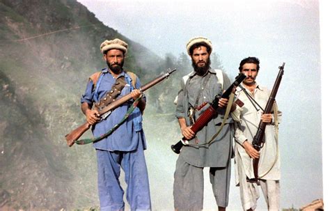 Pictures From Afghan Soviet War Pull Out Your Swords And Slay Anyone