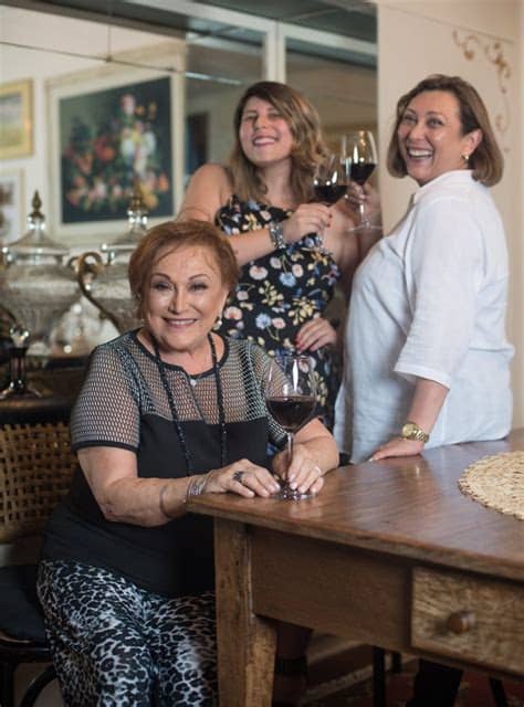 Nicette bruno (niterói, january 7, 1933) is a brazilian television, theatre and film actress. Nicette Bruno: "Sinto um cuidado tão grande dos meus ...