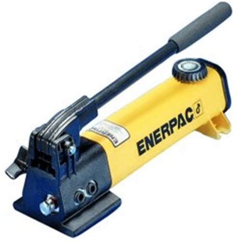 Oilprice.com, in cooperation with its partners, offers over 150 crude oil blends and indexes from all around the world, providing users with oil price charts, comparison tools and smart analytical features. ENERPAC P391 HYDRAULIC JACK ( HAND PUMP ) | Automotive ...