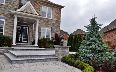 Front Entry in Barrie, Modern Transitional Design Style