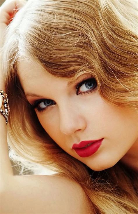 Taylor Swift Top 10 Red Lipsticks Taylor Swift Red Taylor Swift