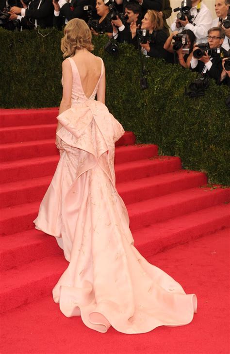 Taylor Swift In Oscar De La Renta Taylor Swift Oscar De La Renta