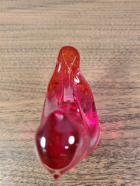 Titan Art Glass Red Bird Cardinal Of Love Signed Ward 1997 Amberina Base Ebay