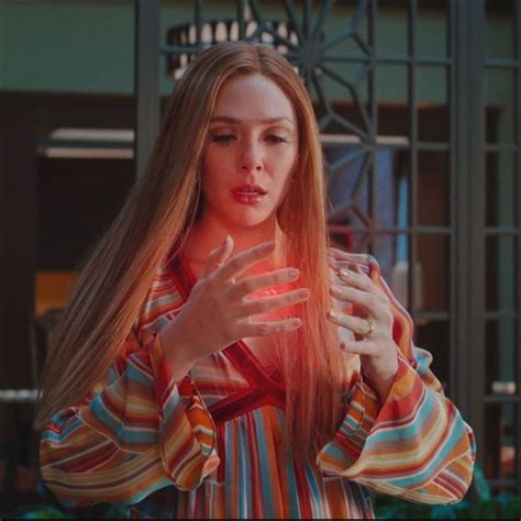 70s Wanda Maximoff Twitter Icon Elizabeth Olsen Wanda And Vision Marvel