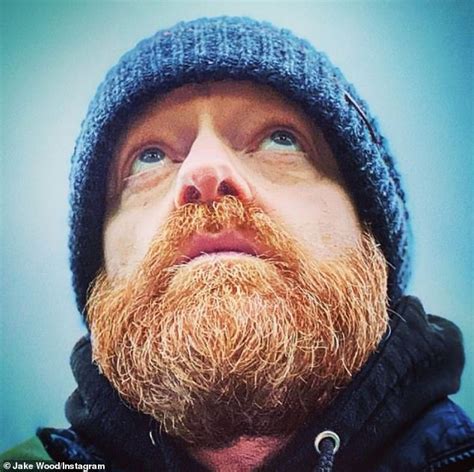 He grew up in a small farm town in upstate, ny. Jake Wood stuns as he showcases his very bushy beard weeks ...