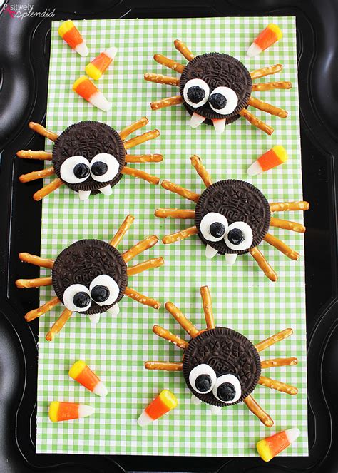 Halloween oreo cookies s and for. Easy Sandwich Cookie Spiders