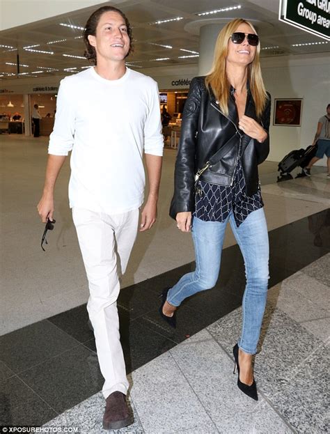 Heidi Klum And Much Younger Beau Vito Schnabel Jet Out Of Milan Daily