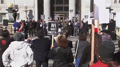 rally for former oakland police chief leronne armstrong youtube