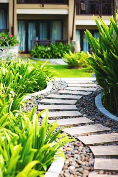 17 Garden Path Ideas Great Ways To Create A Garden Walkway