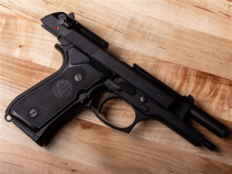 Rare Us Army Issue General Officer Beretta Up For Grabs