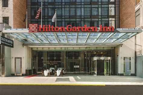 Hilton Garden Inn New York Times Square North Now €173 Was €̶1̶9̶5̶