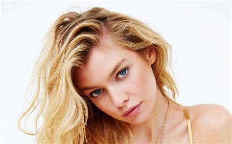 Stella Maxwell Wallpapers Wallpaper Cave