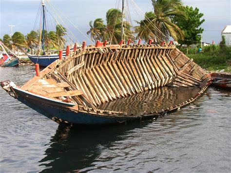 Filewooden Boat Wrecked Wikimedia Commons