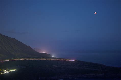 Total Lunar Eclipse Over Kaiwi Coast Oahu Hawaii Flickr