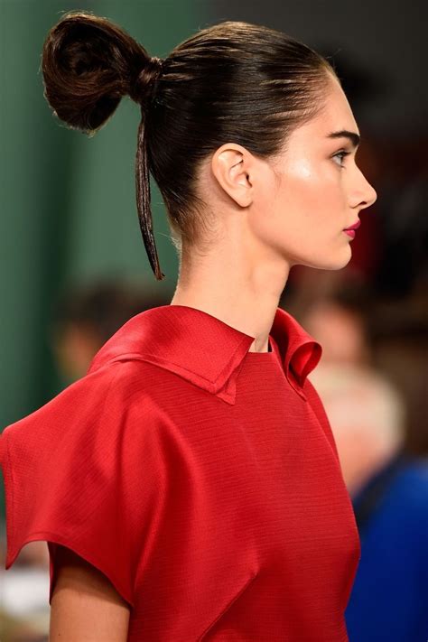 The Best Hair Trends For Spring 2015 Hair Trends 2015 Runway Hair