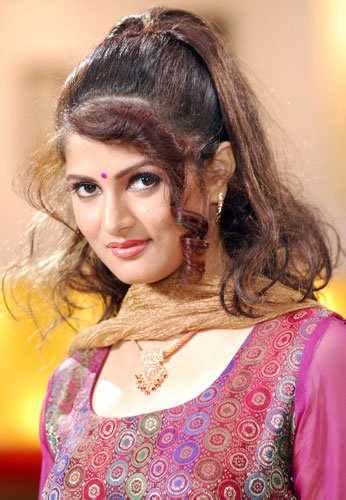 Bengali Celebrity Hot Models And Seductive Girl Srabanti