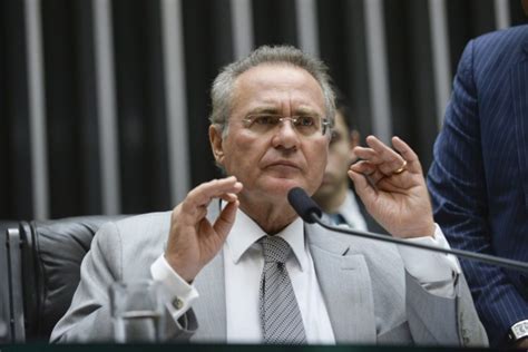 Renan calheiros diz que democracia não sobrevive com congresso desmoralizado. STF absolve Renan Calheiros do crime de peculato no caso ...