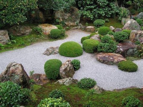 Japanese Landscaping Ideas With Pea Gravel Stones Serenity