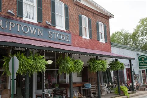 Percy's burrow, auburn mall ~ auburn, maine; Visiting Augusta, Missouri | Globalphile