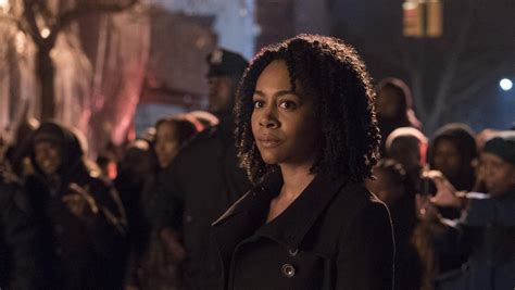 Detroit Native Simone Missick Is A Hit In ‘luke Cage