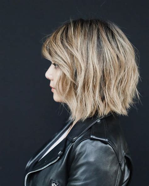 Play around with your curly locks. 10 Easy Short Bob Haircuts for Thick Hair - Women Short ...