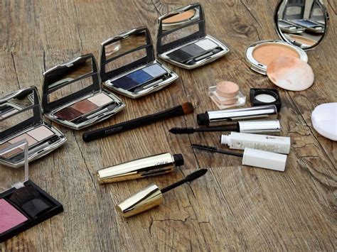 Free Makeup Samples By Mail How To Get Them