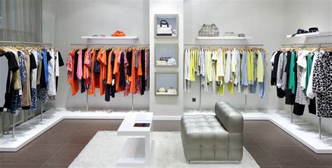 5 Trendy High-End Clothing Boutiques Near St. Louis Park - Kerby and