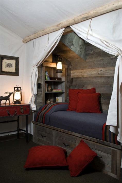 35 Gorgeous Log Cabin Style Bedrooms To Make You Drool Wood Bedroom Decor Eclectic Bedroom