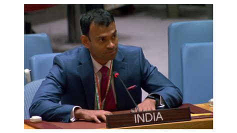 संयुक्त राष्ट्र में भारत ने पाकिस्तान से कहा वह अपनी समस्याओं पर दे